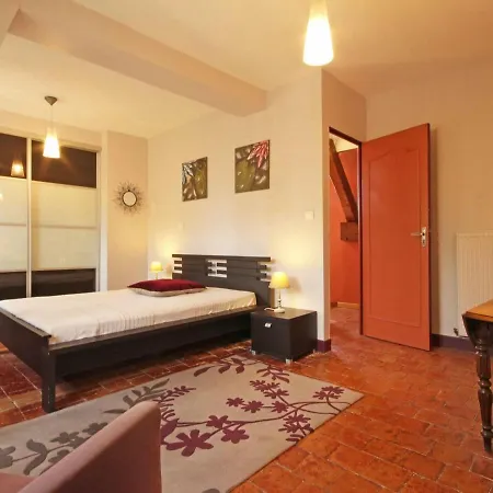 Apartment Saint-denis-sur-sarthon, 4 Pieces, 9 Personnes - Fr-1-497-21 *