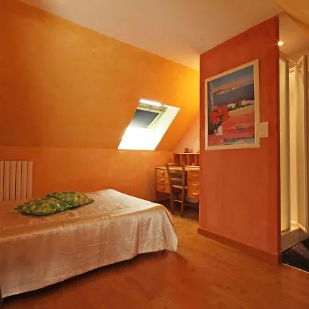 Saint-denis-sur-sarthon, 4 Pieces, 9 Personnes - Fr-1-497-21 Apartment Saint-Denis-sur-Sarthon
