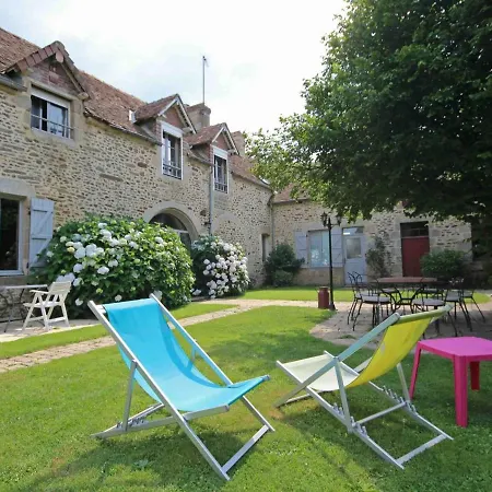 Saint-denis-sur-sarthon, 4 Pieces, 9 Personnes - Fr-1-497-21 *